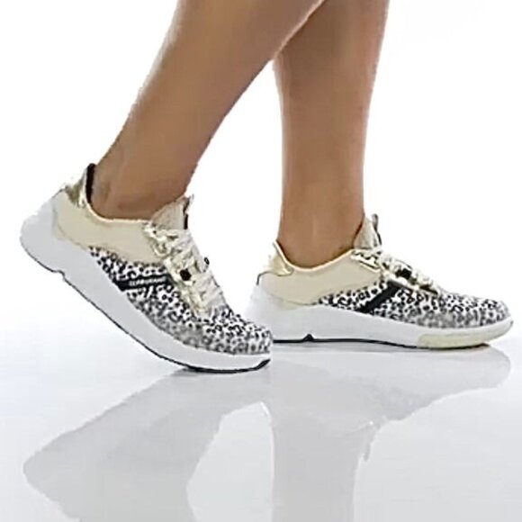 COLE HAAN ZEROGRAND Women's Winner Tennis Logo Sneakers Slip-Resistant Size 9.5 - Picture 8 of 11